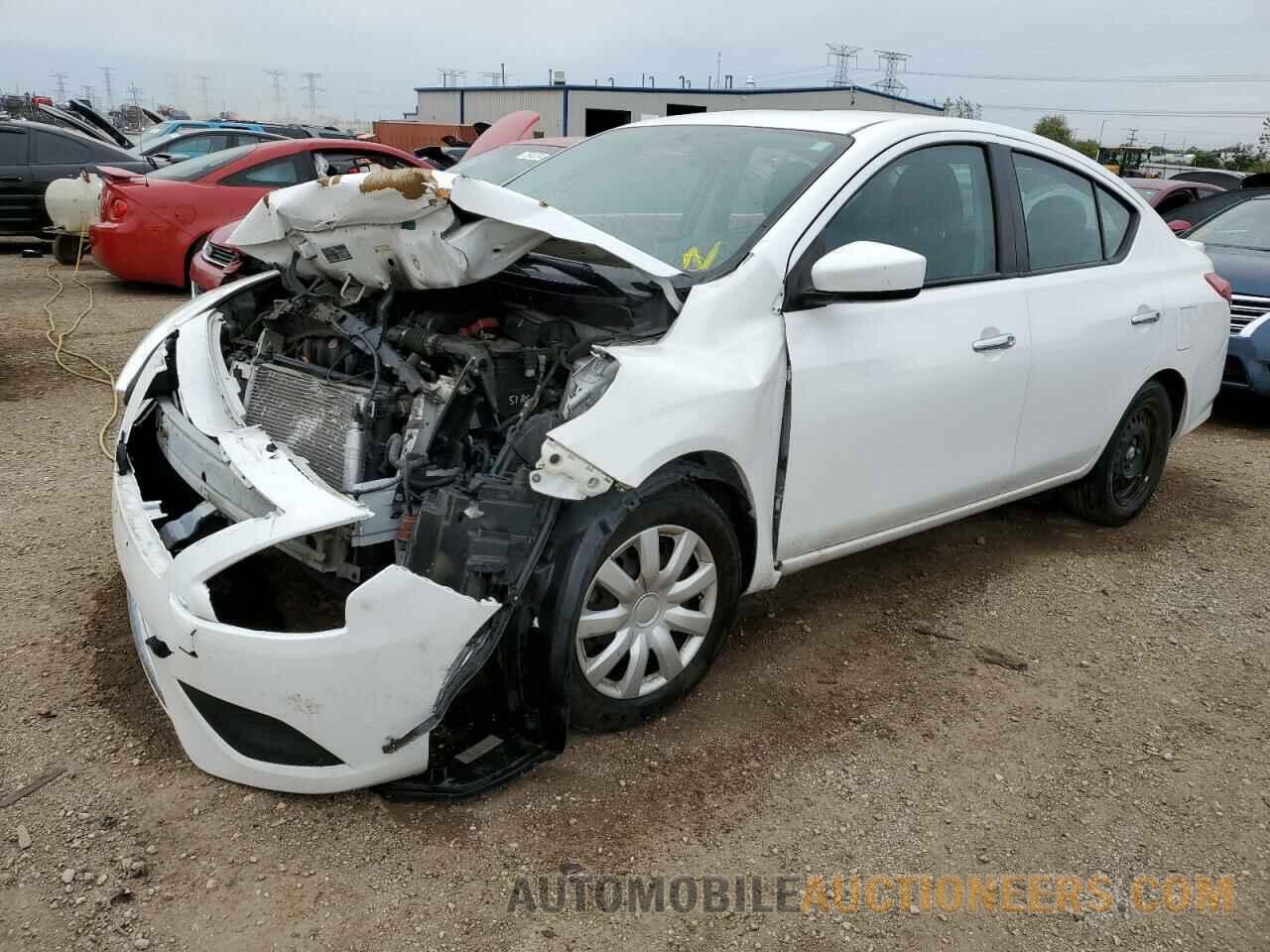 3N1CN7AP5KL849035 NISSAN VERSA 2019