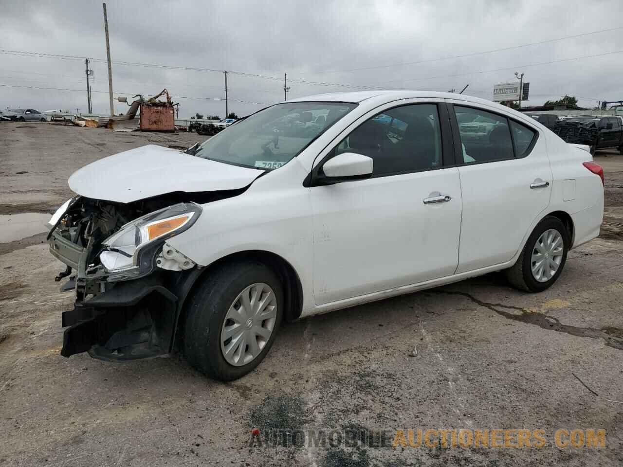 3N1CN7AP5KL866112 NISSAN VERSA 2019