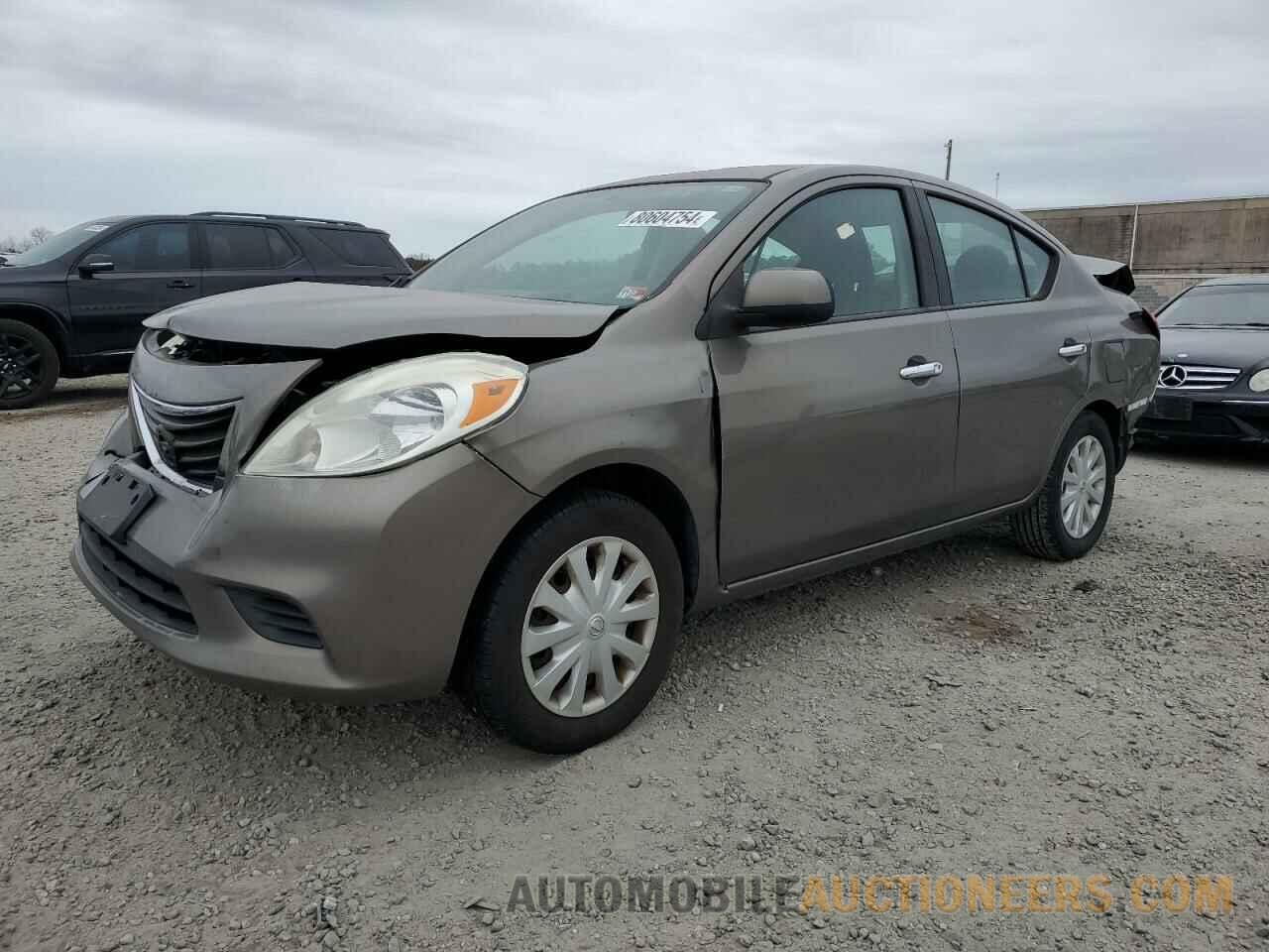 3N1CN7AP6CL893739 NISSAN VERSA 2012