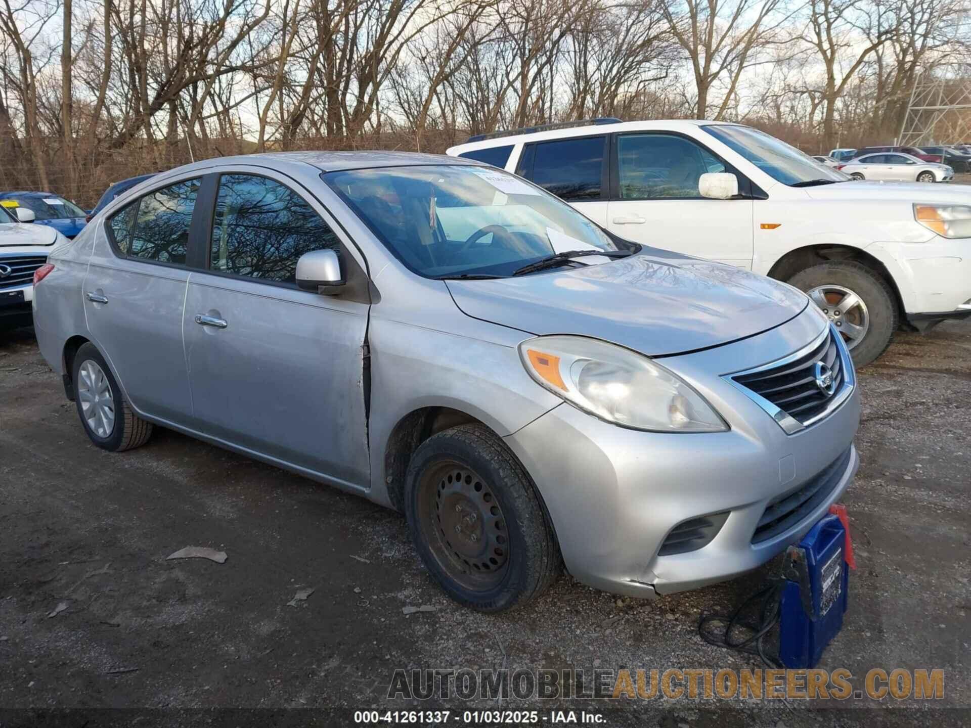 3N1CN7AP6CL898486 NISSAN VERSA 2012