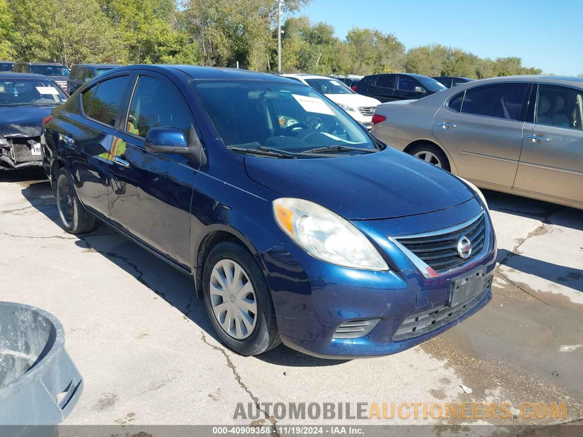 3N1CN7AP6DL851606 NISSAN VERSA 2013