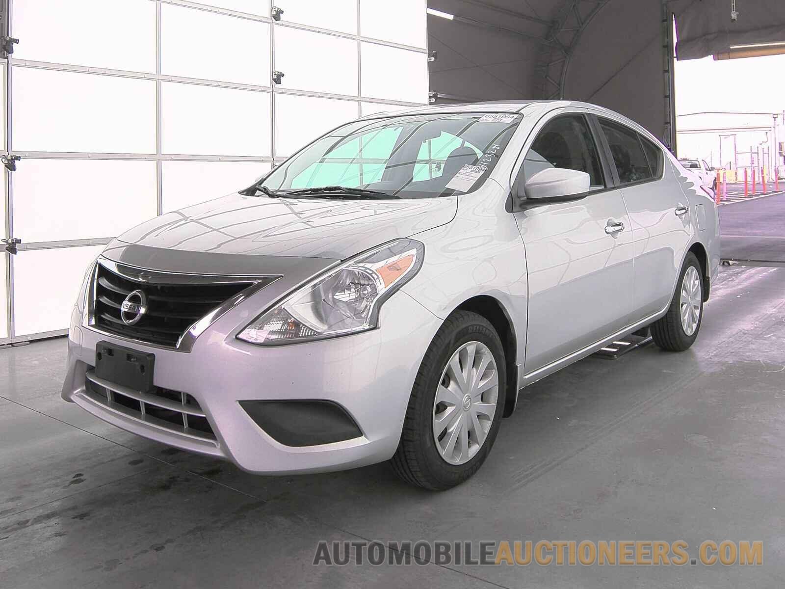 3N1CN7AP6FL835215 Nissan Versa 2015