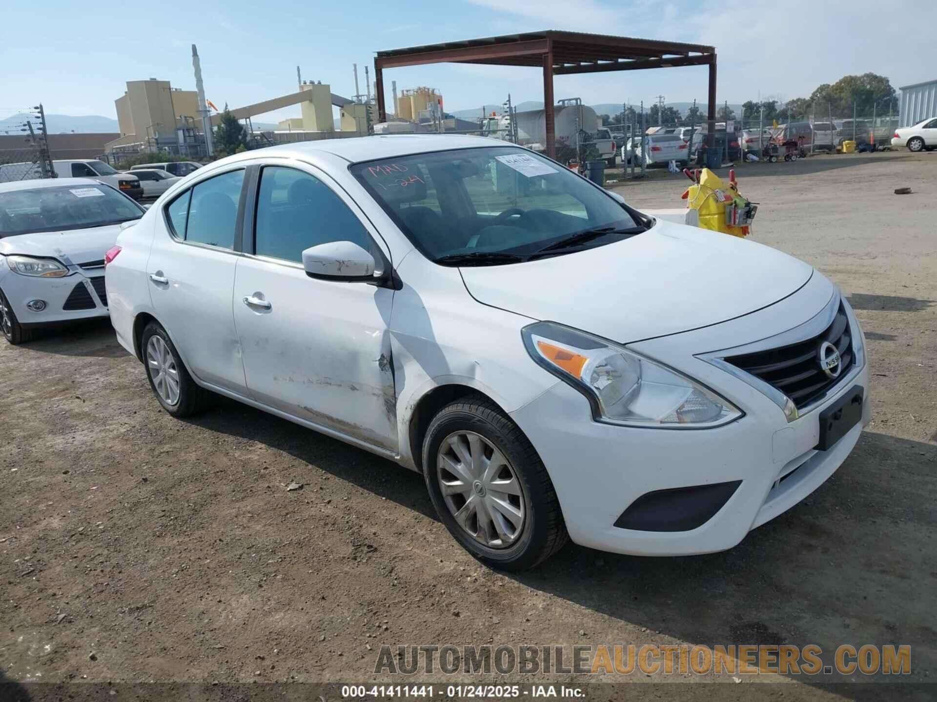 3N1CN7AP6GL886585 NISSAN VERSA 2016