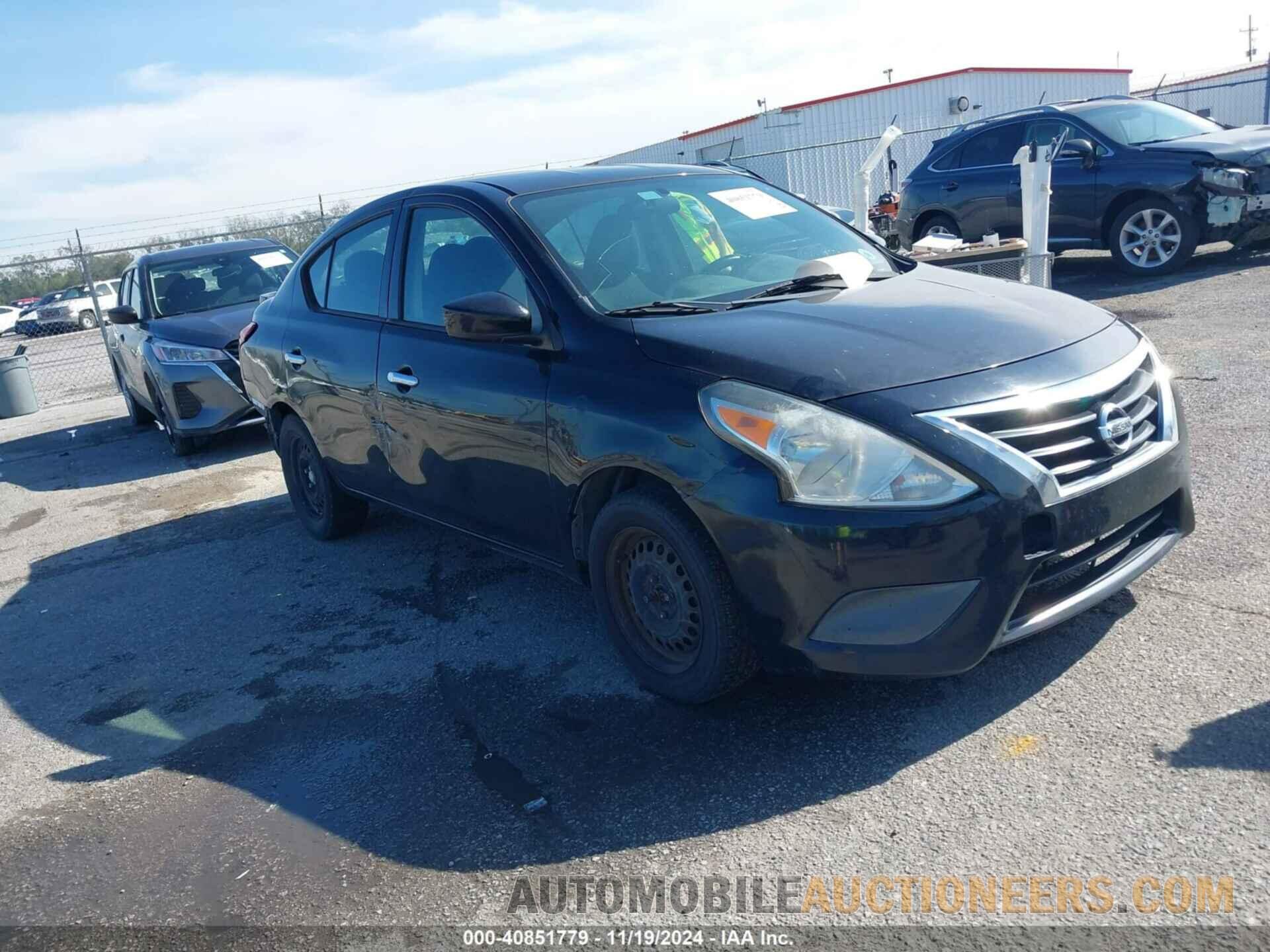 3N1CN7AP6HL803643 NISSAN VERSA 2017