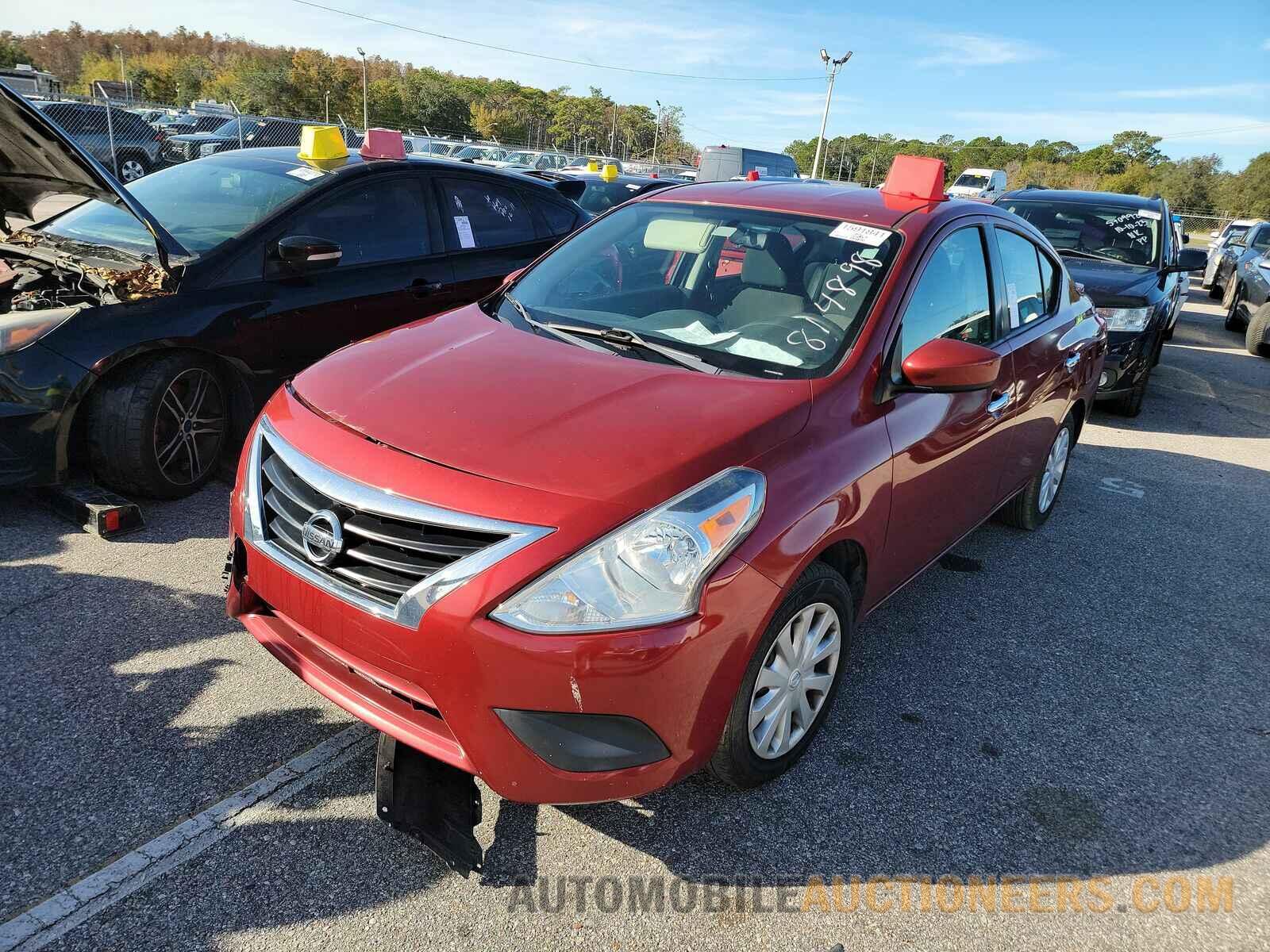 3N1CN7AP6HL814898 Nissan Versa Sedan 2017