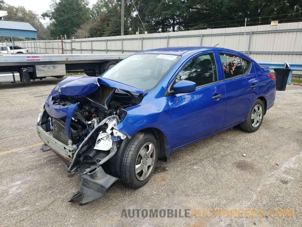 3N1CN7AP6HL818384 NISSAN VERSA 2017