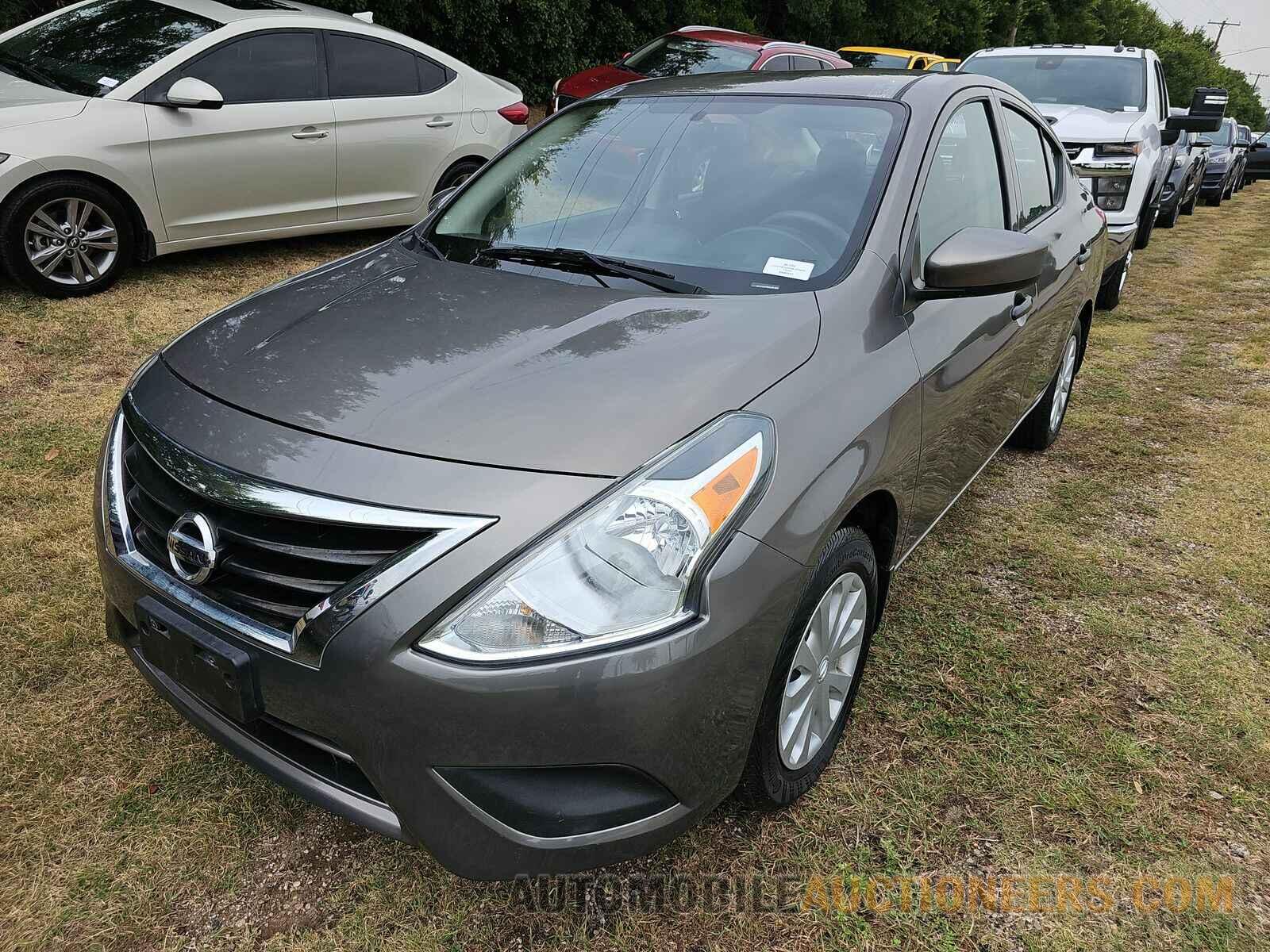 3N1CN7AP6HL861865 Nissan Versa Sedan 2017