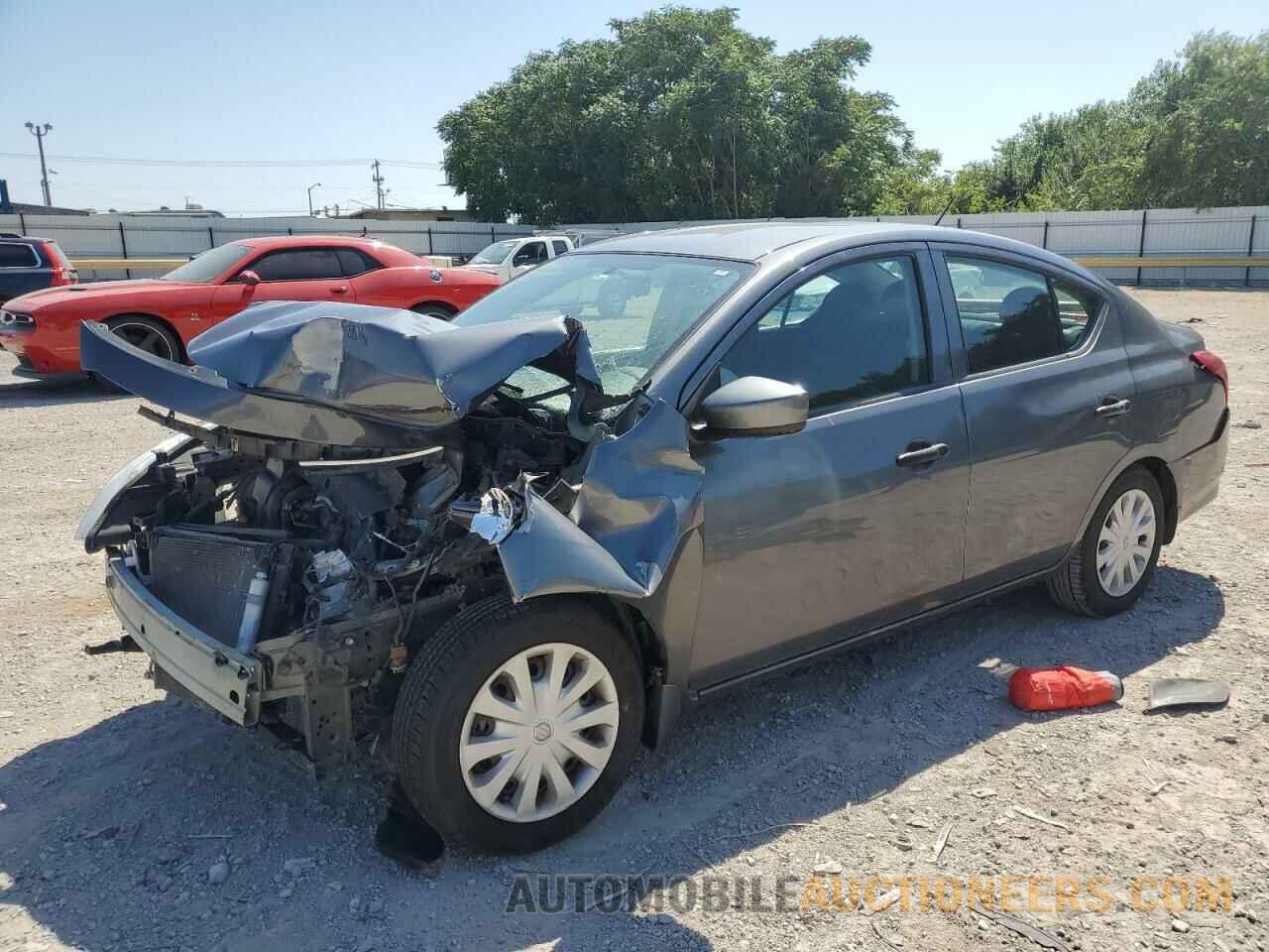 3N1CN7AP6JL811649 NISSAN VERSA 2018