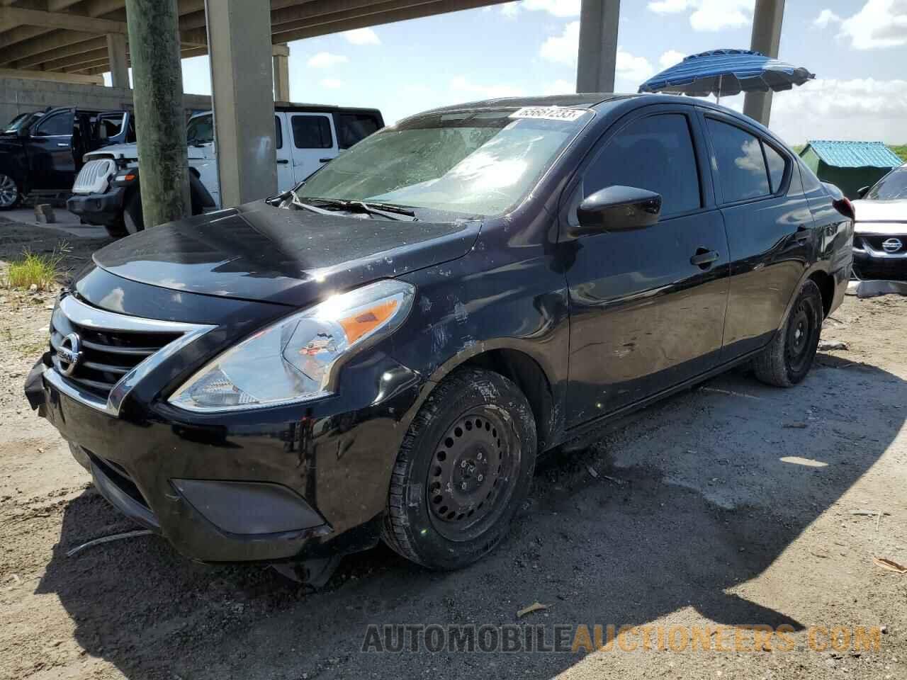 3N1CN7AP6JL815233 NISSAN VERSA 2018