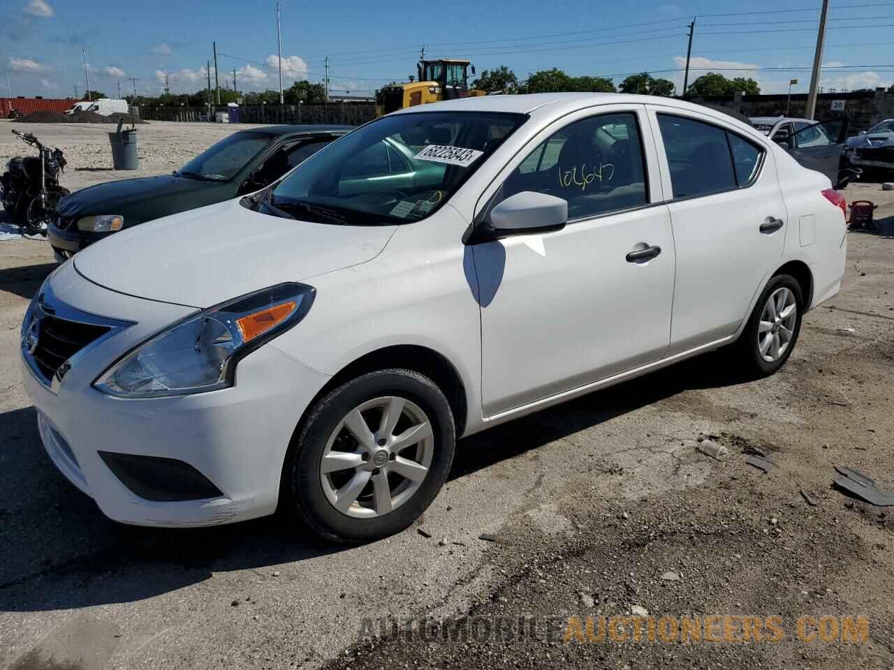 3N1CN7AP6JL819895 NISSAN VERSA 2018