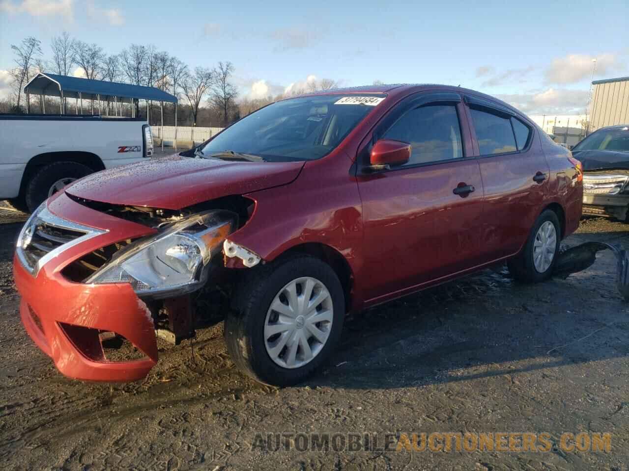 3N1CN7AP6JL840956 NISSAN VERSA 2018