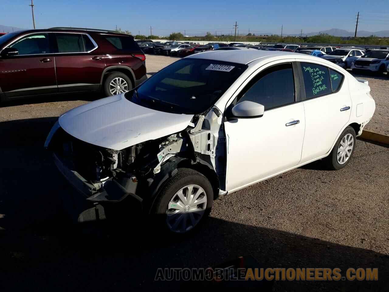 3N1CN7AP6JL851438 NISSAN VERSA 2018