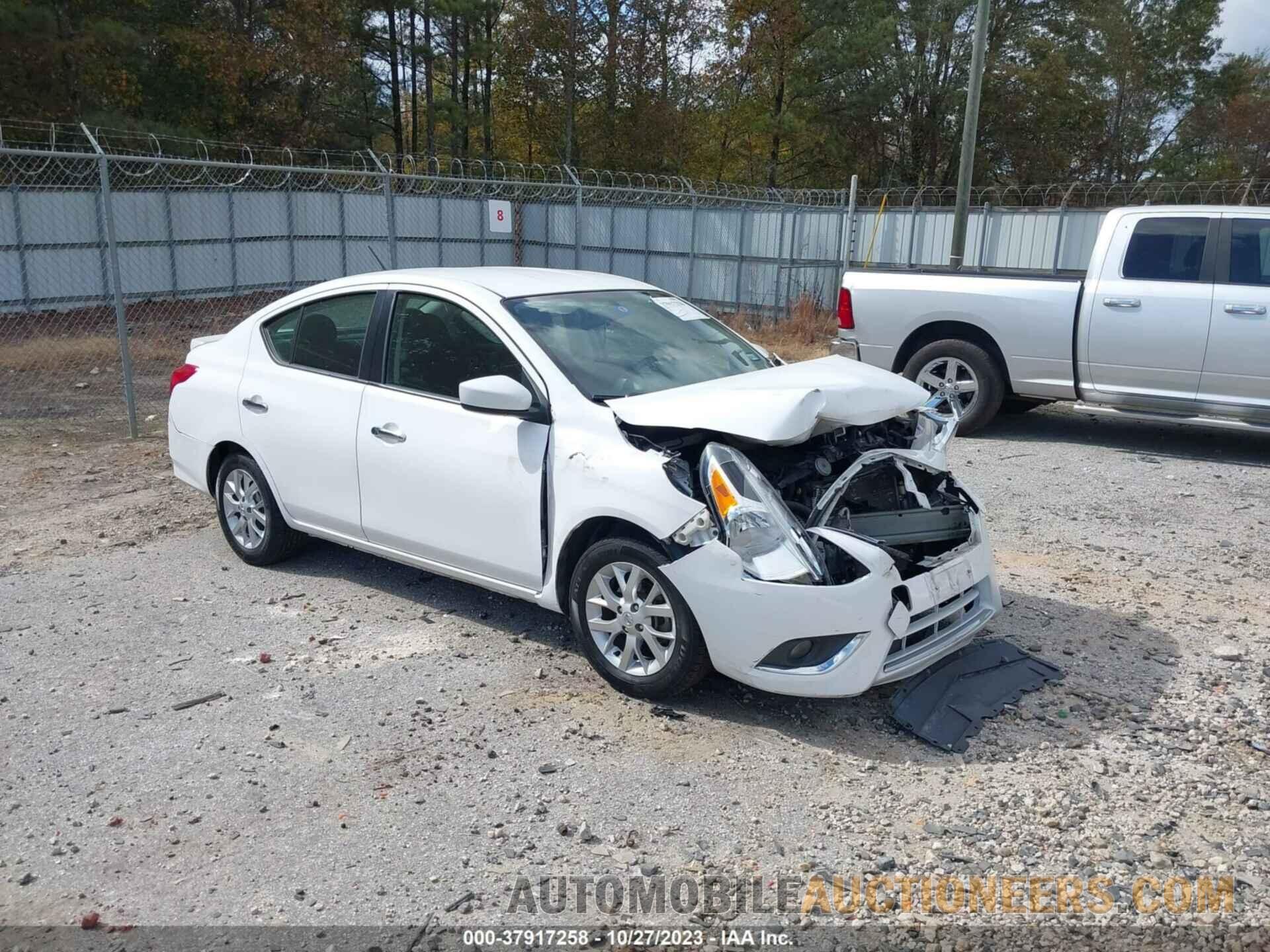 3N1CN7AP6JL855604 NISSAN VERSA 2018