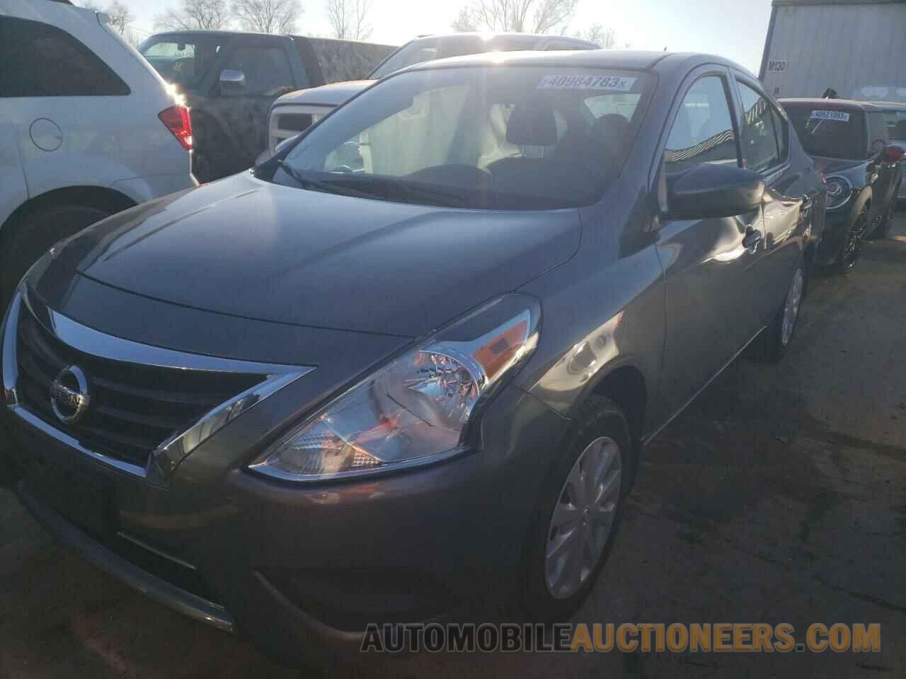 3N1CN7AP6JL856669 NISSAN VERSA 2018