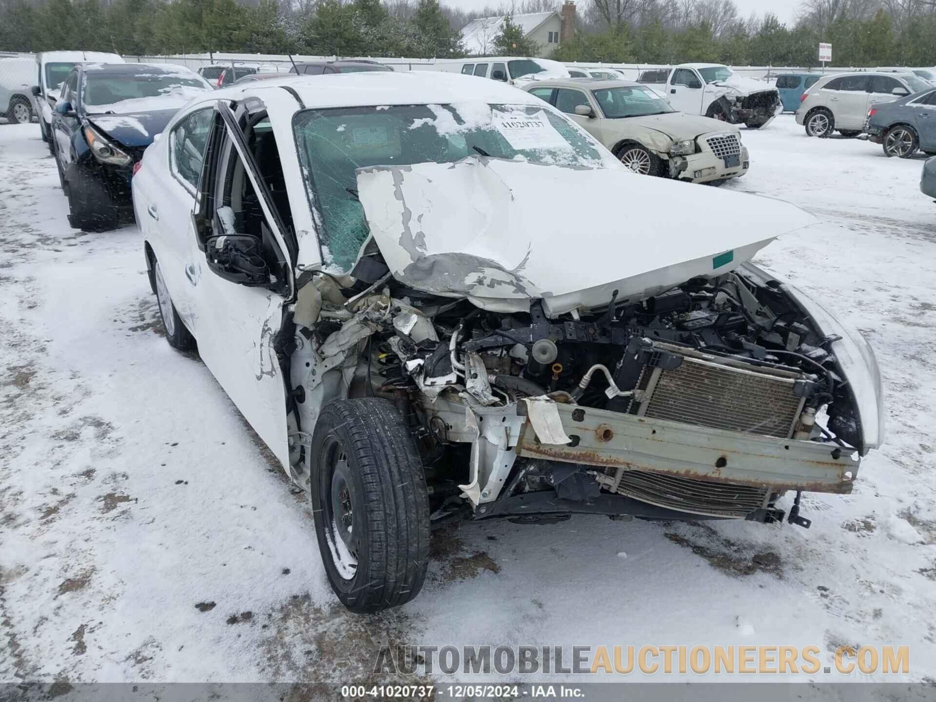 3N1CN7AP6JL862147 NISSAN VERSA 2018