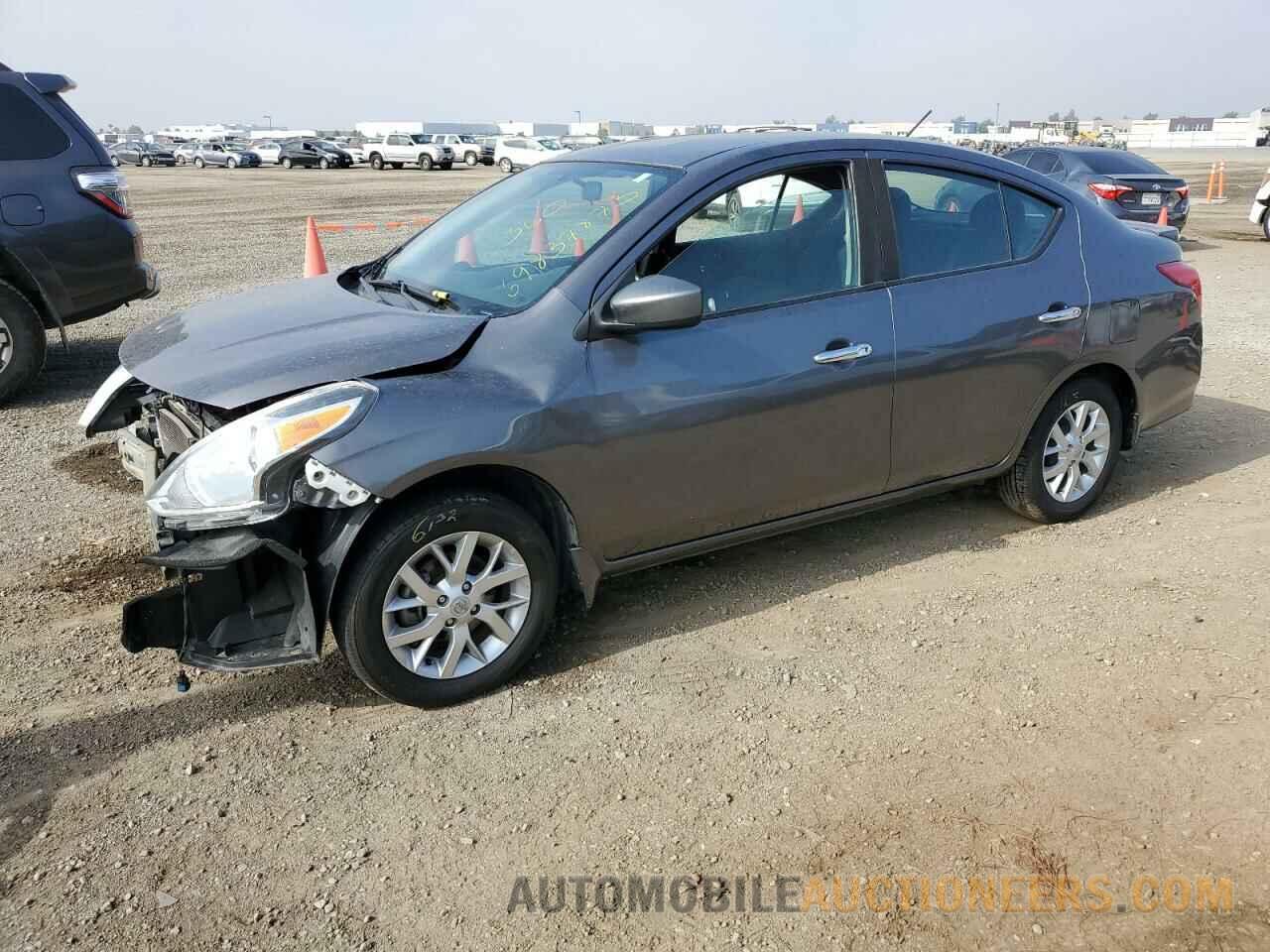 3N1CN7AP6JL883578 NISSAN VERSA 2018