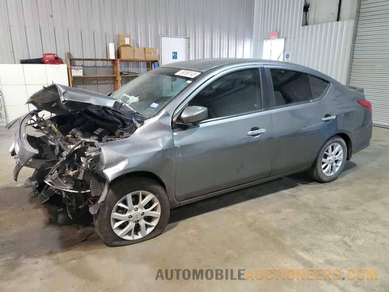 3N1CN7AP6KL815685 NISSAN VERSA 2019