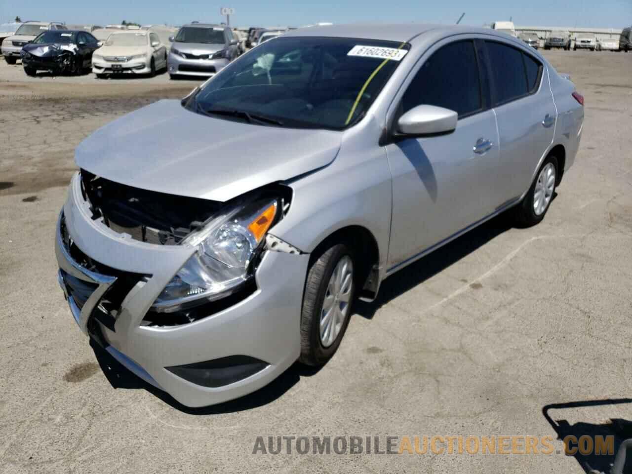 3N1CN7AP6KL828274 NISSAN VERSA 2019