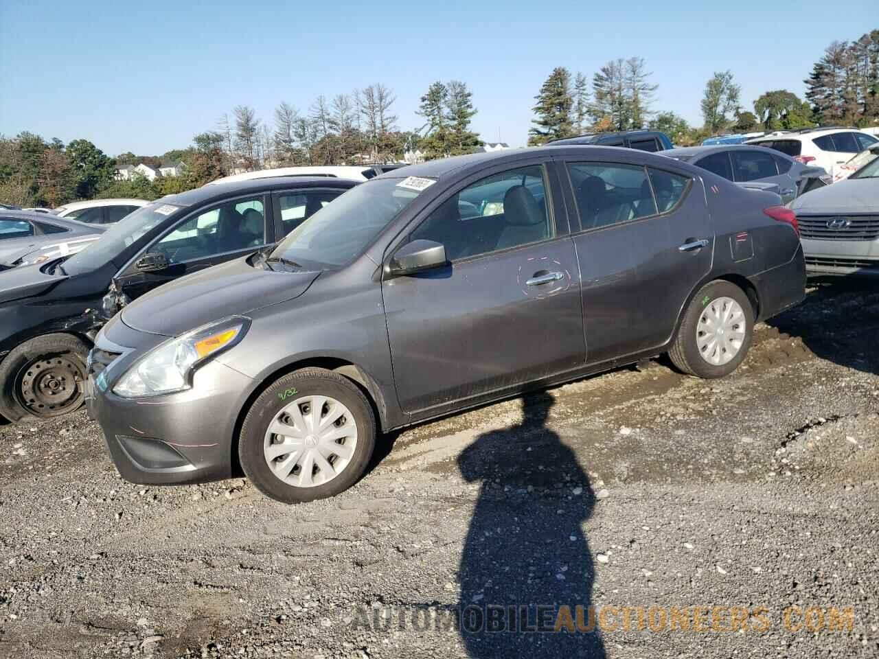 3N1CN7AP6KL833278 NISSAN VERSA 2019