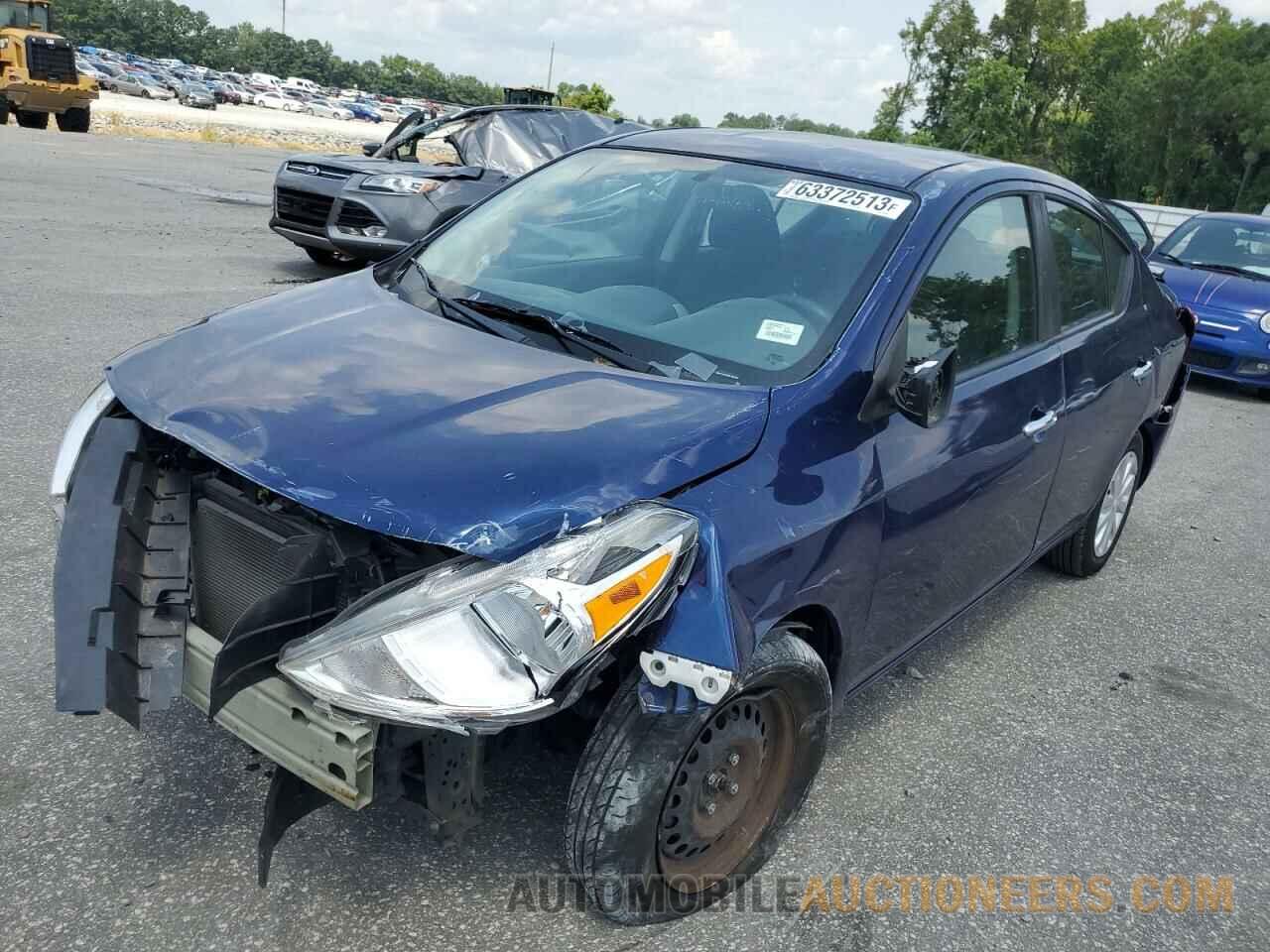 3N1CN7AP6KL840330 NISSAN VERSA 2019