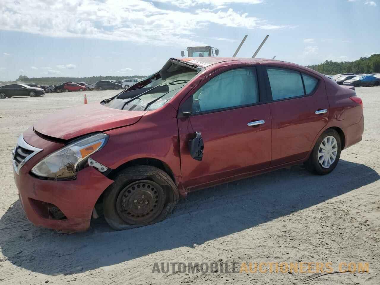 3N1CN7AP6KL841204 NISSAN VERSA 2019