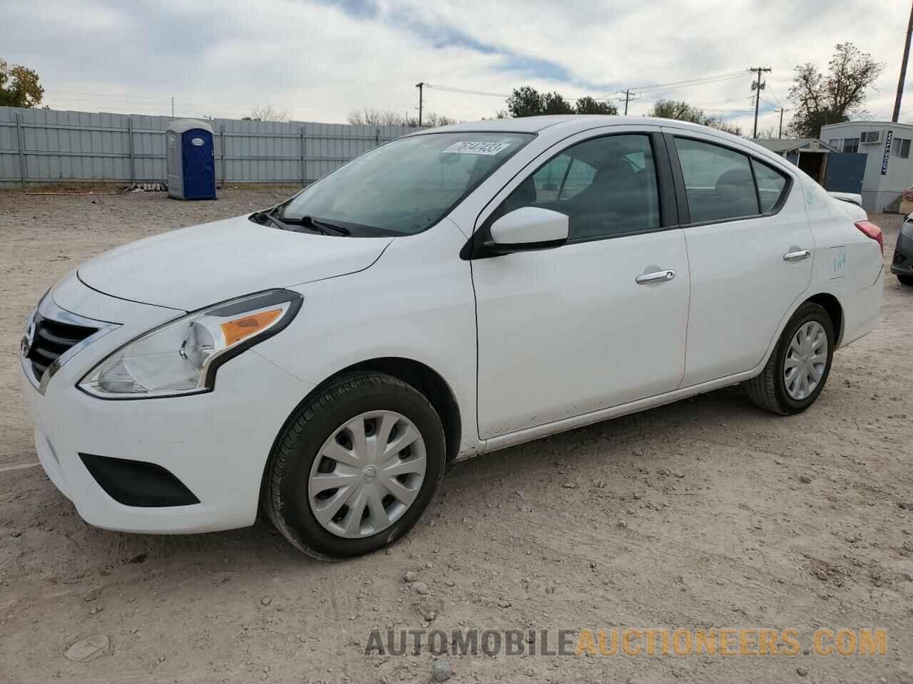 3N1CN7AP6KL841722 NISSAN VERSA 2019