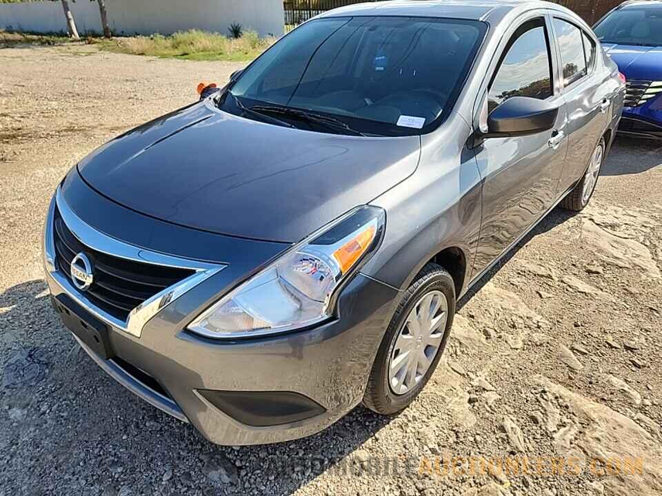 3N1CN7AP6KL843731 Nissan Versa Sedan 2019