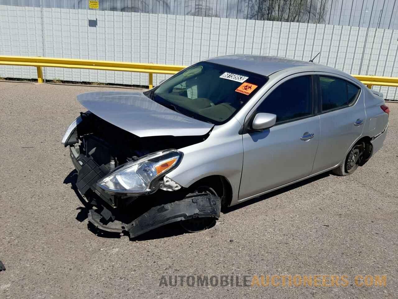 3N1CN7AP6KL851585 NISSAN VERSA 2019