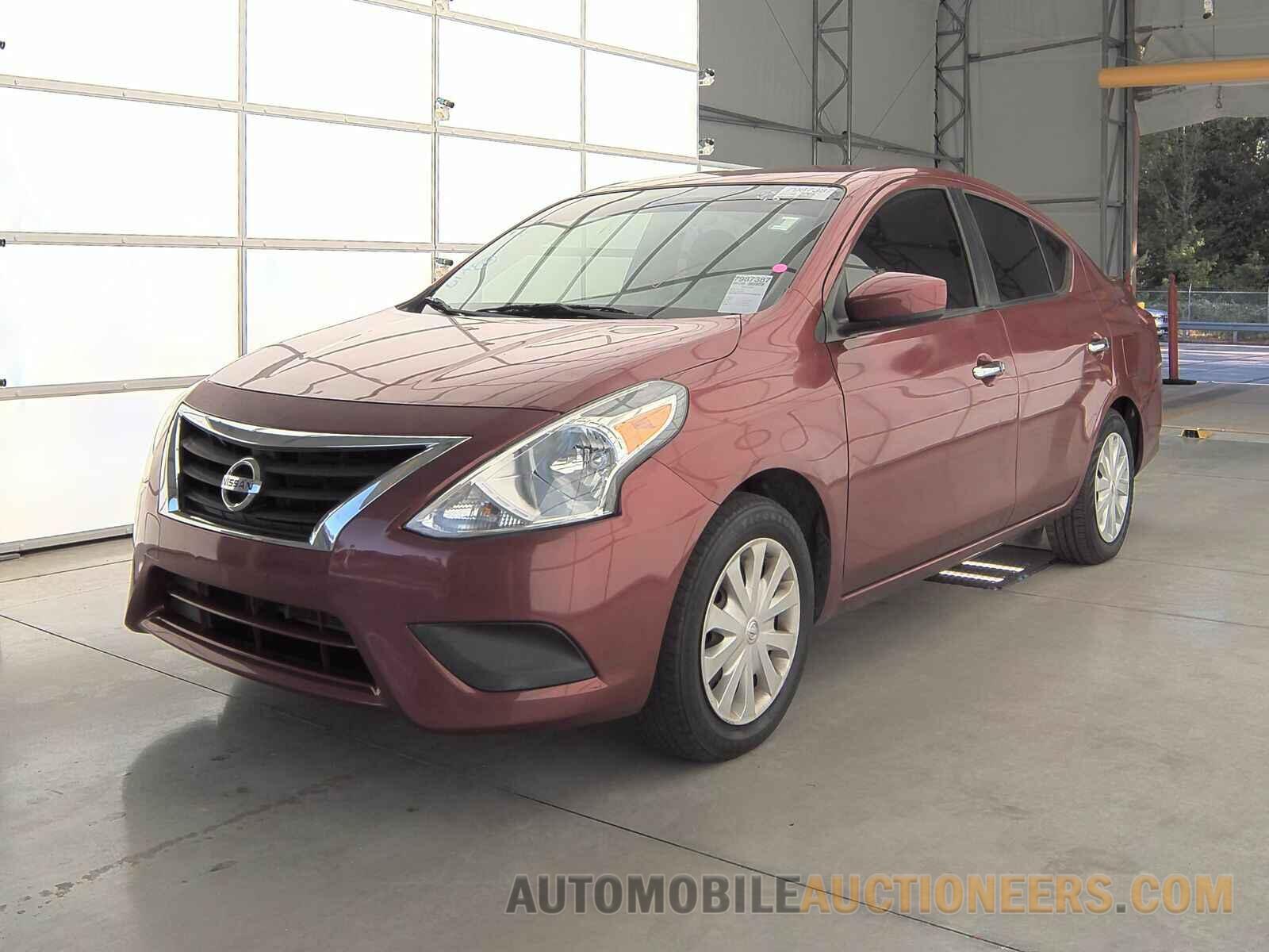 3N1CN7AP6KL864675 Nissan Versa Sedan 2019