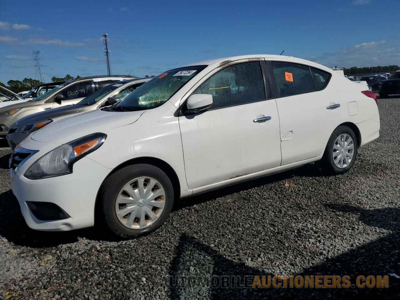 3N1CN7AP6KL869925 NISSAN VERSA 2019