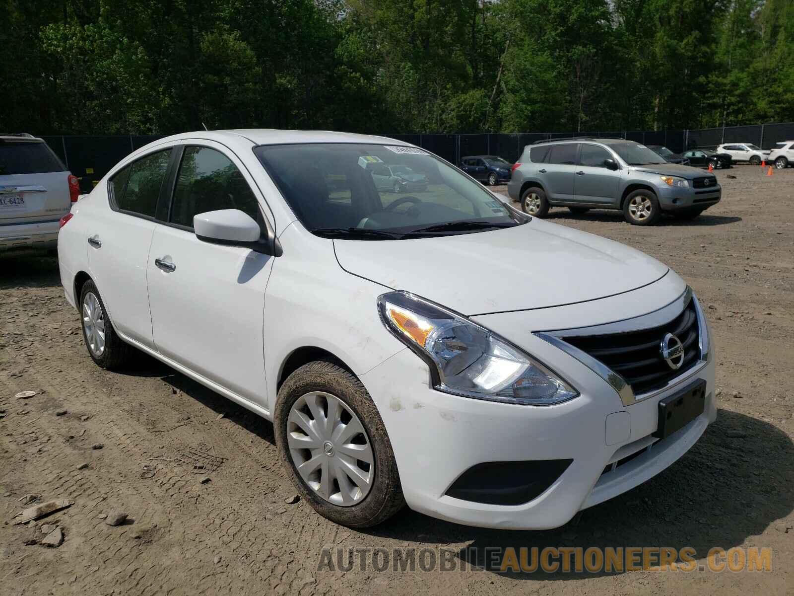 3N1CN7AP6KL872906 NISSAN VERSA 2019