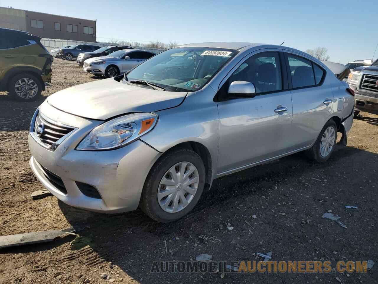 3N1CN7AP7CL865576 NISSAN VERSA 2012