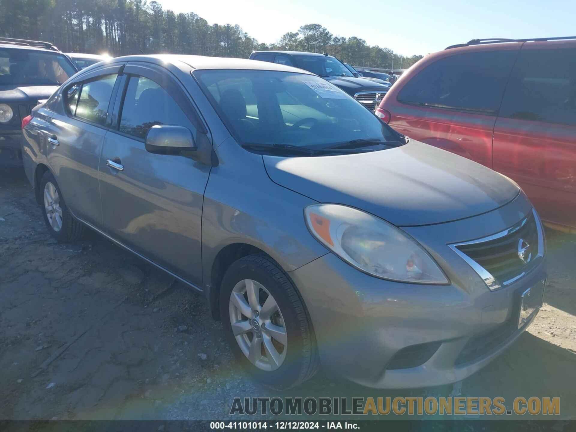 3N1CN7AP7EL806207 NISSAN VERSA 2014