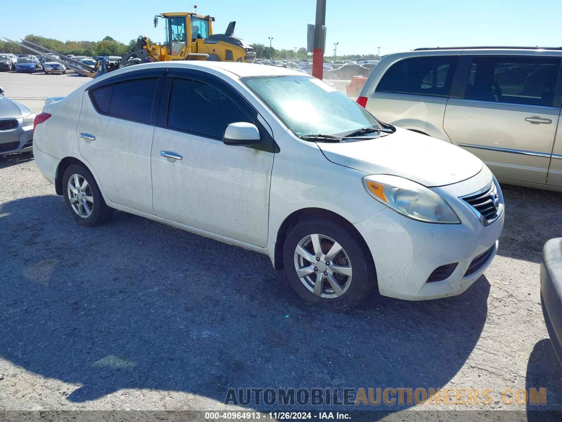 3N1CN7AP7EL818972 NISSAN VERSA 2014