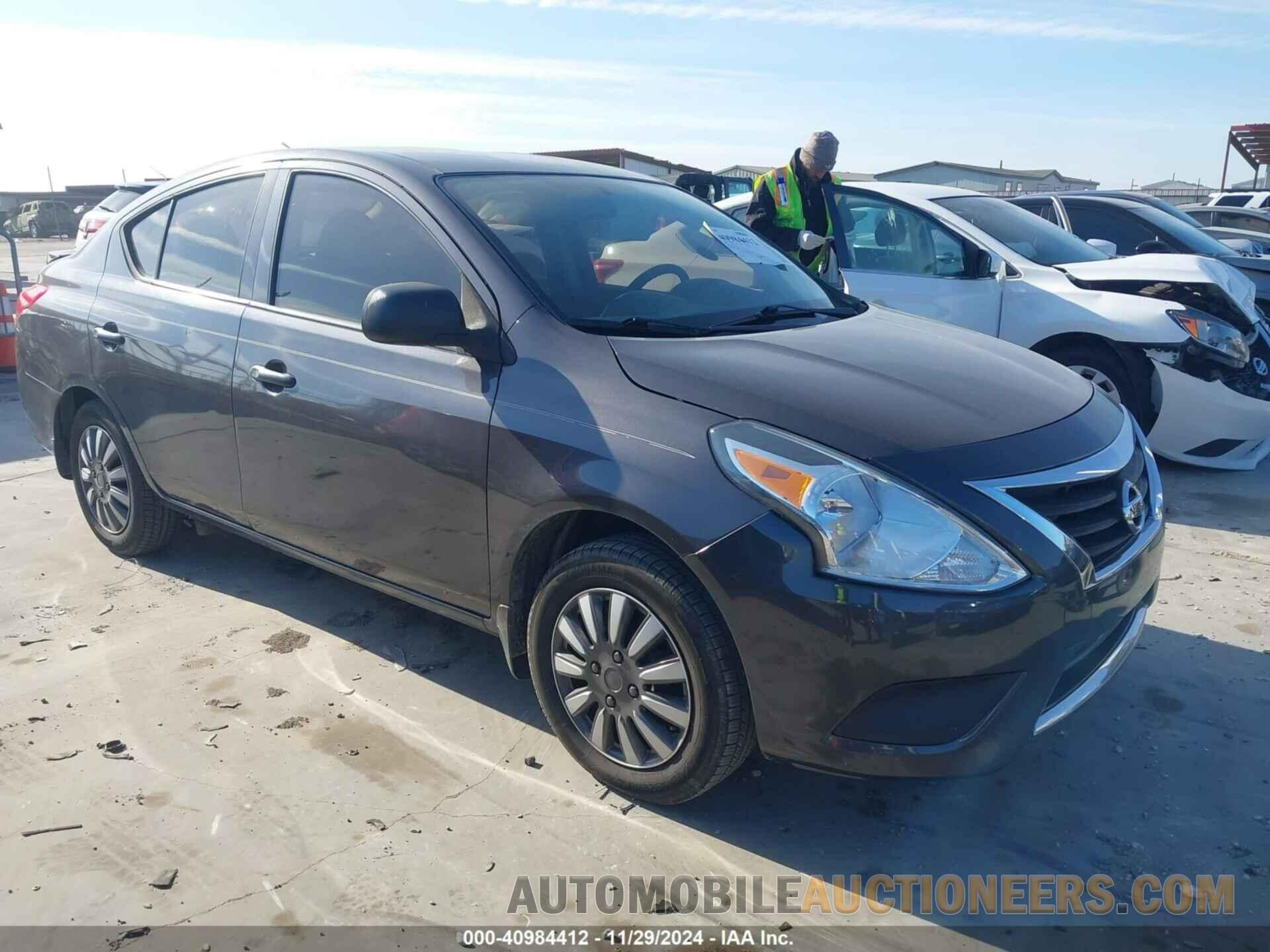 3N1CN7AP7FL831934 NISSAN VERSA 2015