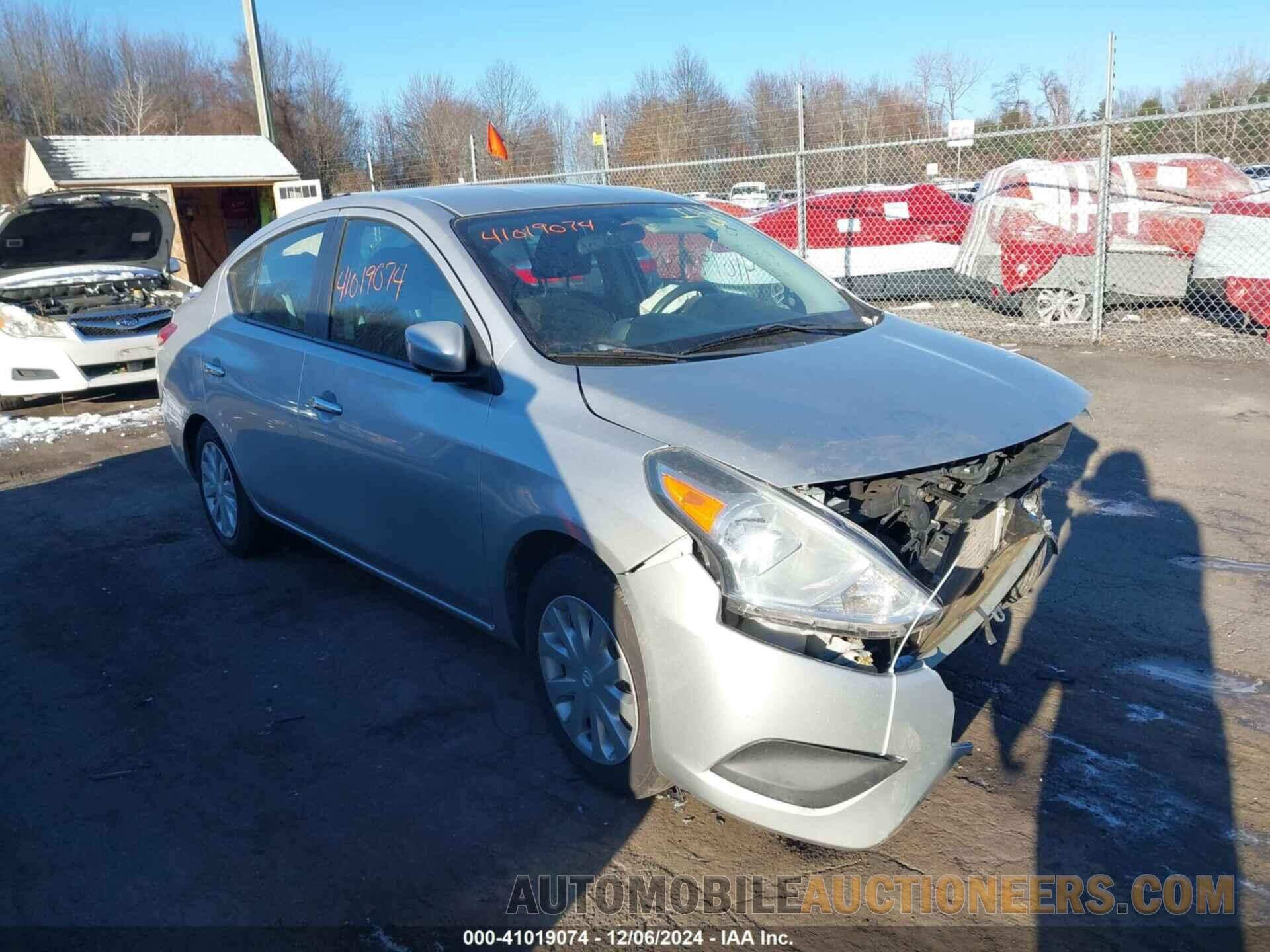 3N1CN7AP7FL853688 NISSAN VERSA 2015