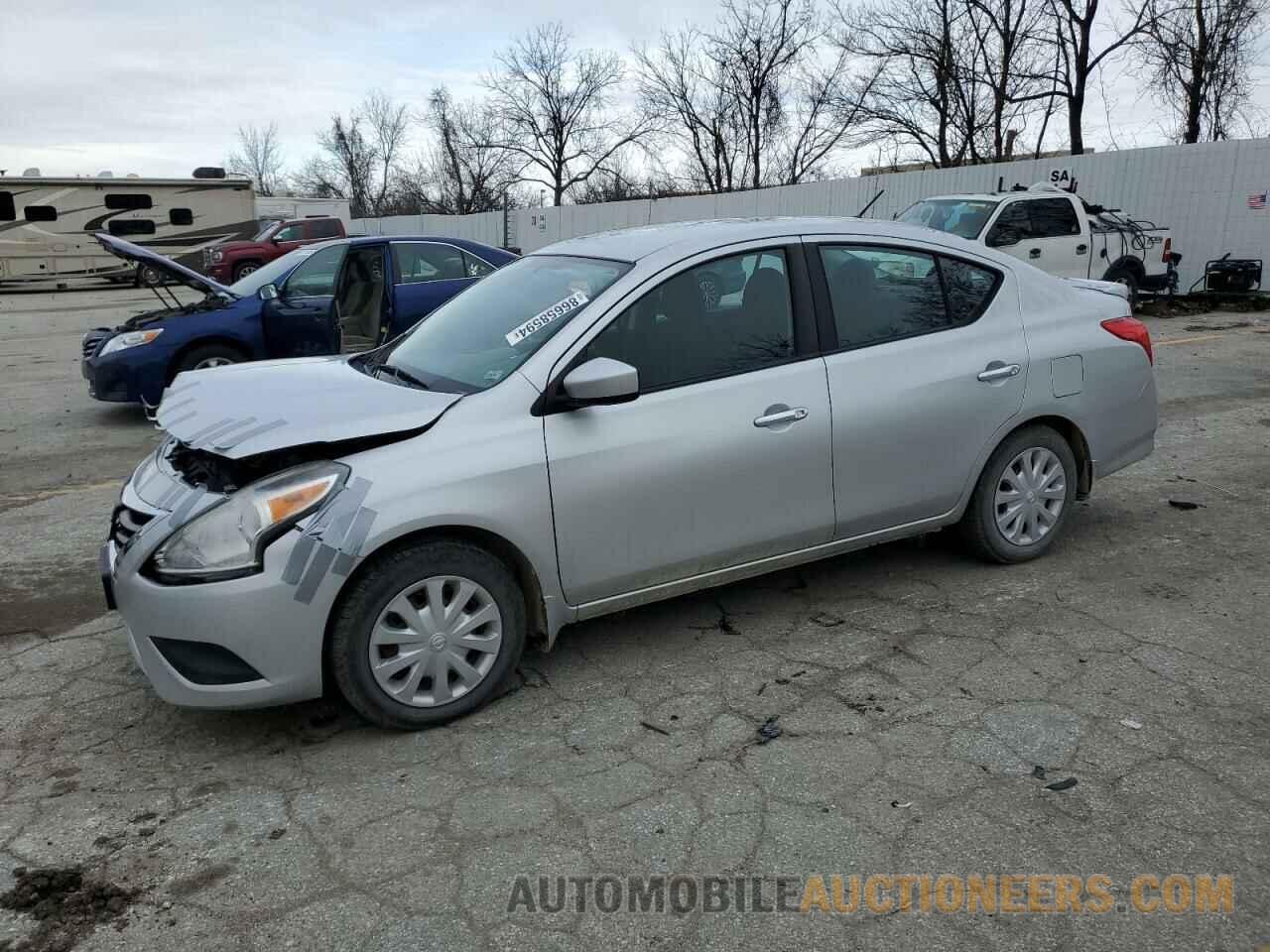 3N1CN7AP7FL899179 NISSAN VERSA 2015