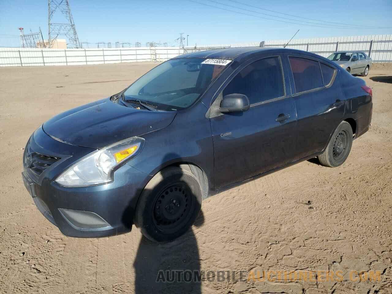 3N1CN7AP7FL924596 NISSAN VERSA 2015