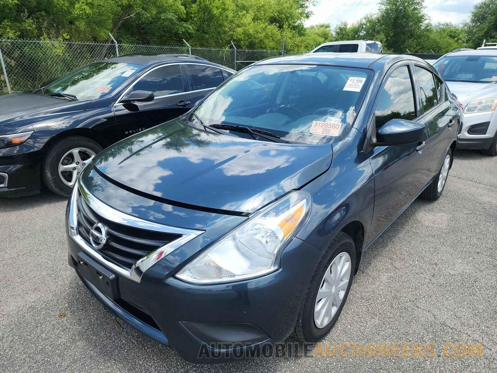 3N1CN7AP7GL890404 Nissan Versa 2016