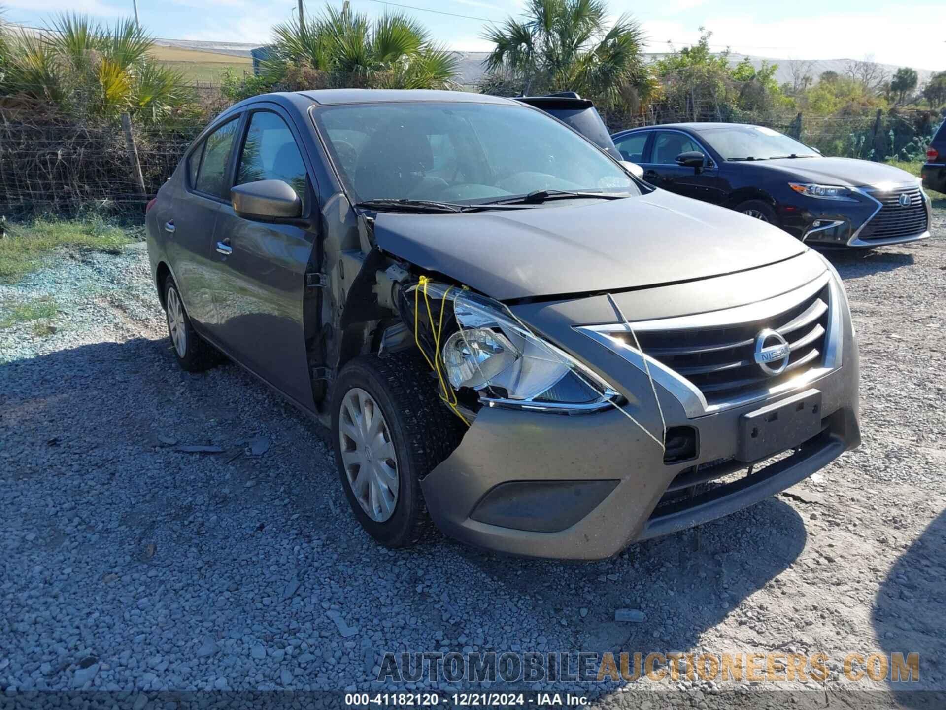 3N1CN7AP7HK430697 NISSAN VERSA 2017