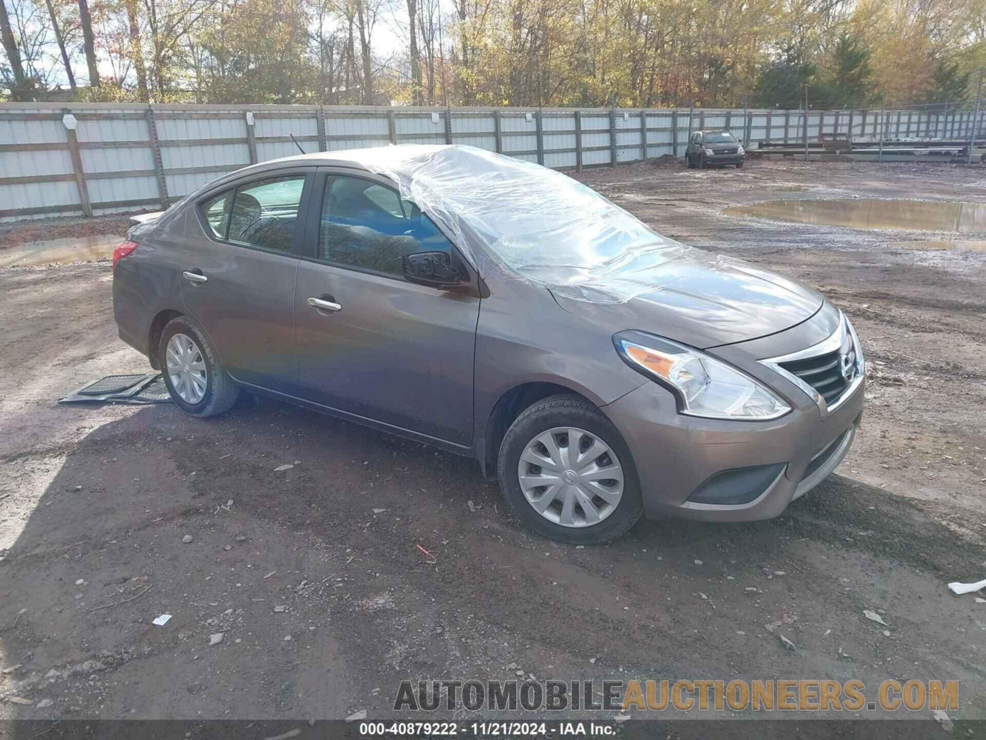 3N1CN7AP7HK458581 NISSAN VERSA 2017