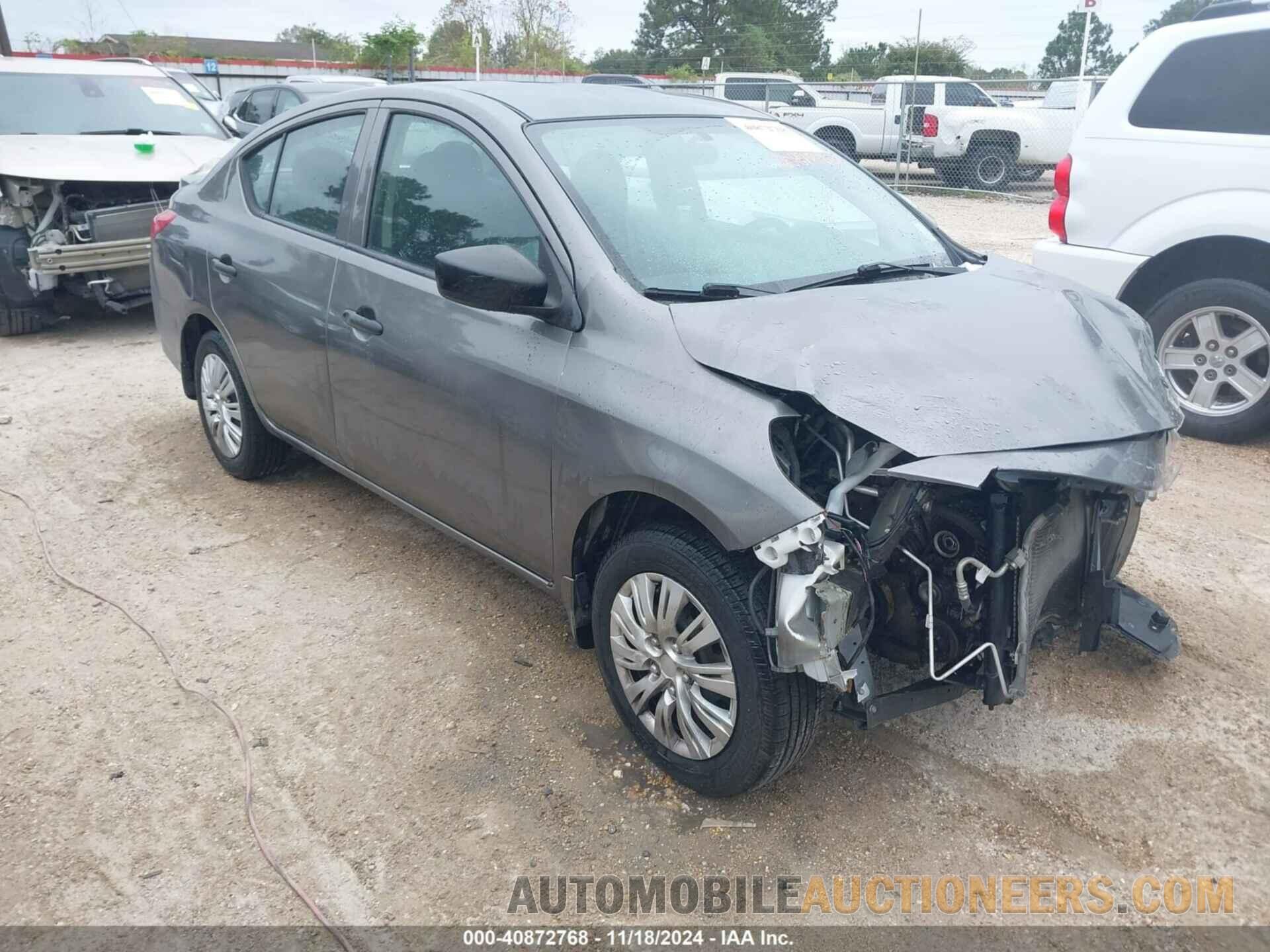 3N1CN7AP7HL821018 NISSAN VERSA 2017