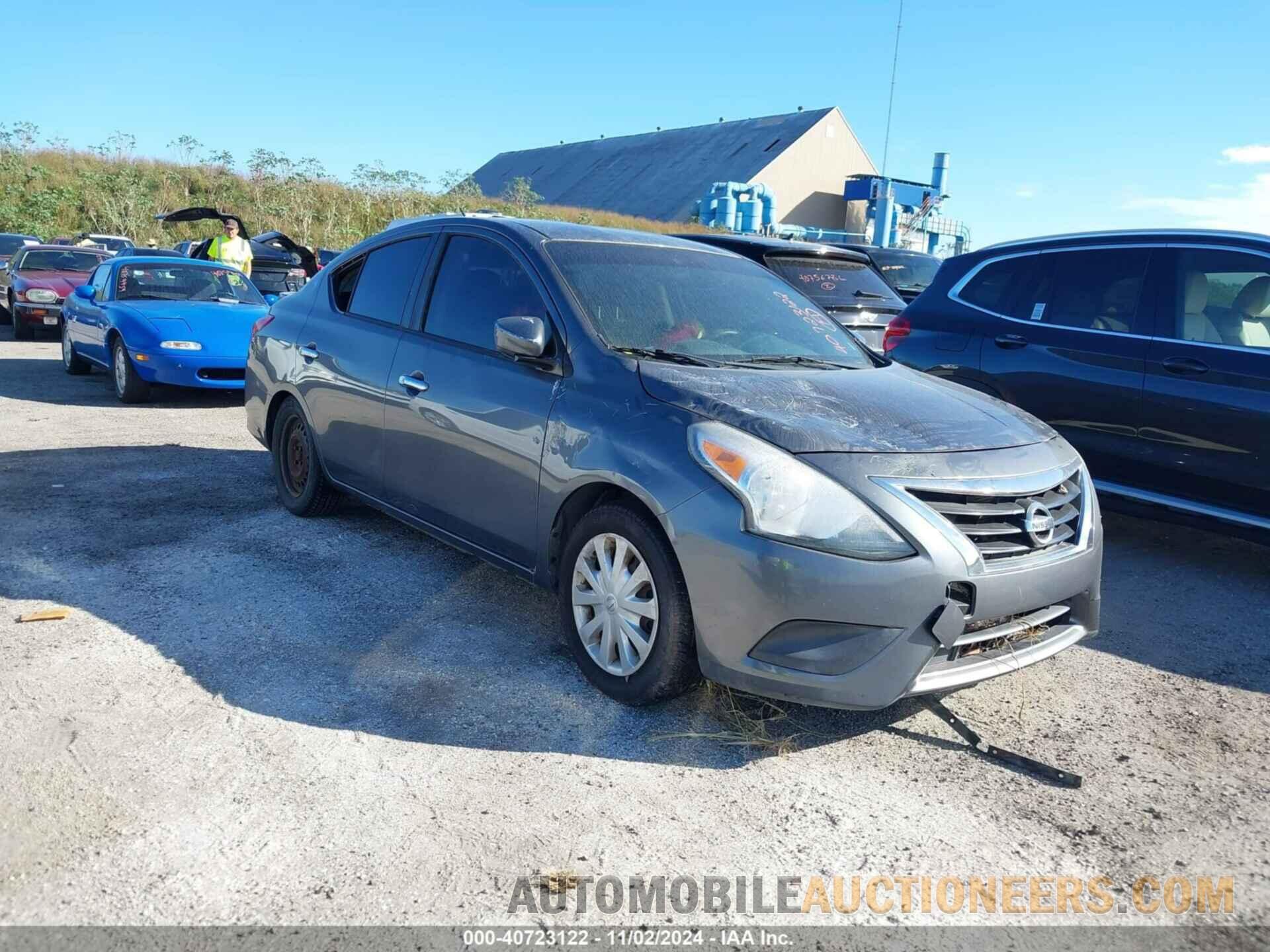 3N1CN7AP7HL838434 NISSAN VERSA 2017