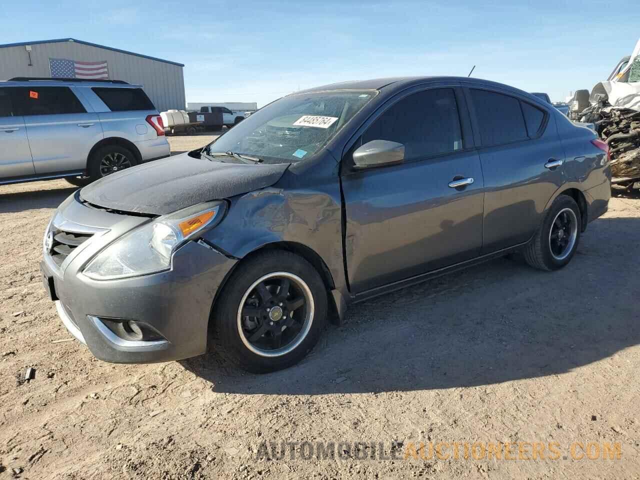 3N1CN7AP7HL884362 NISSAN VERSA 2017