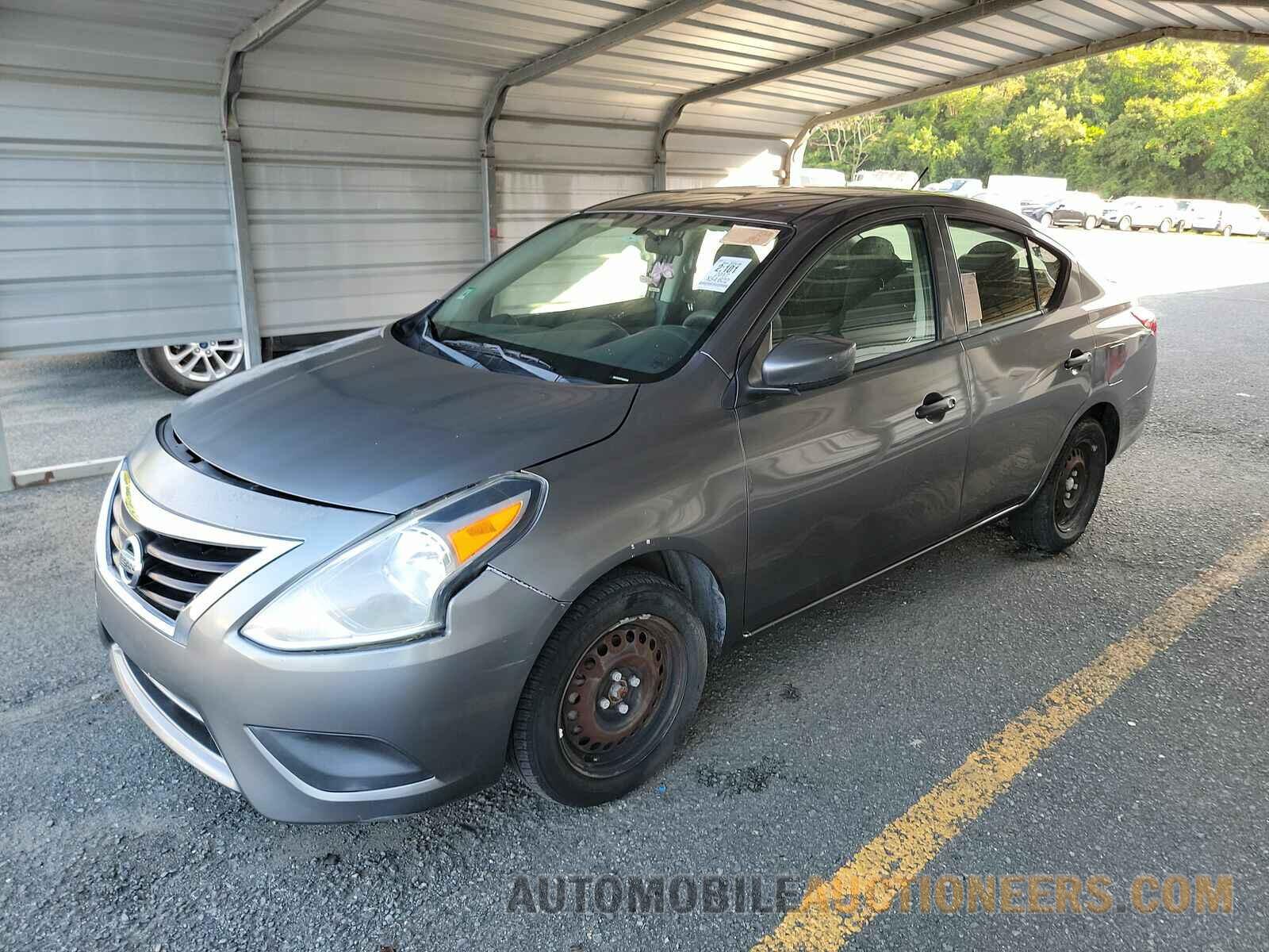 3N1CN7AP7HL897449 Nissan Versa Sedan 2017