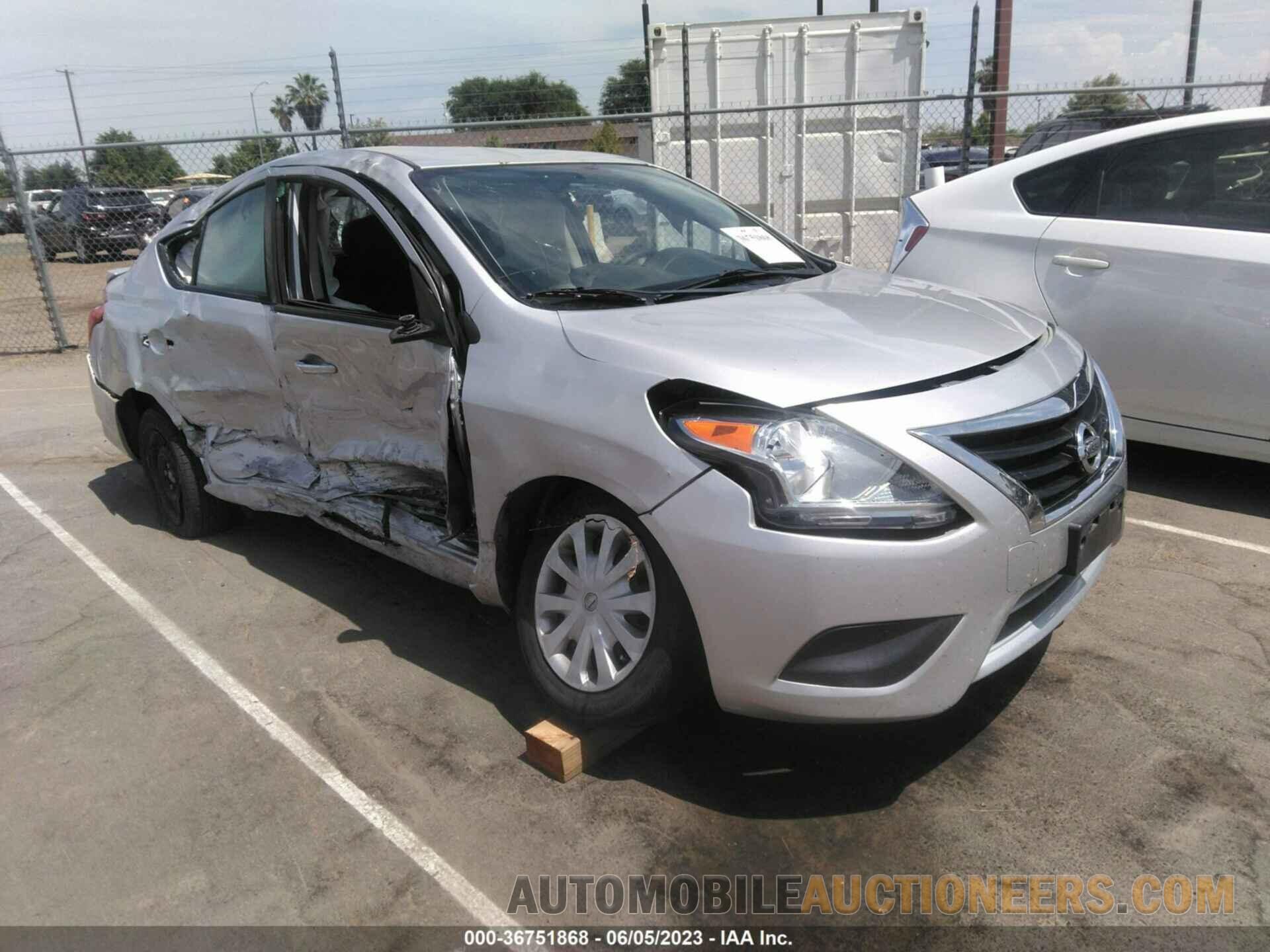 3N1CN7AP7JK407748 NISSAN VERSA SEDAN 2018