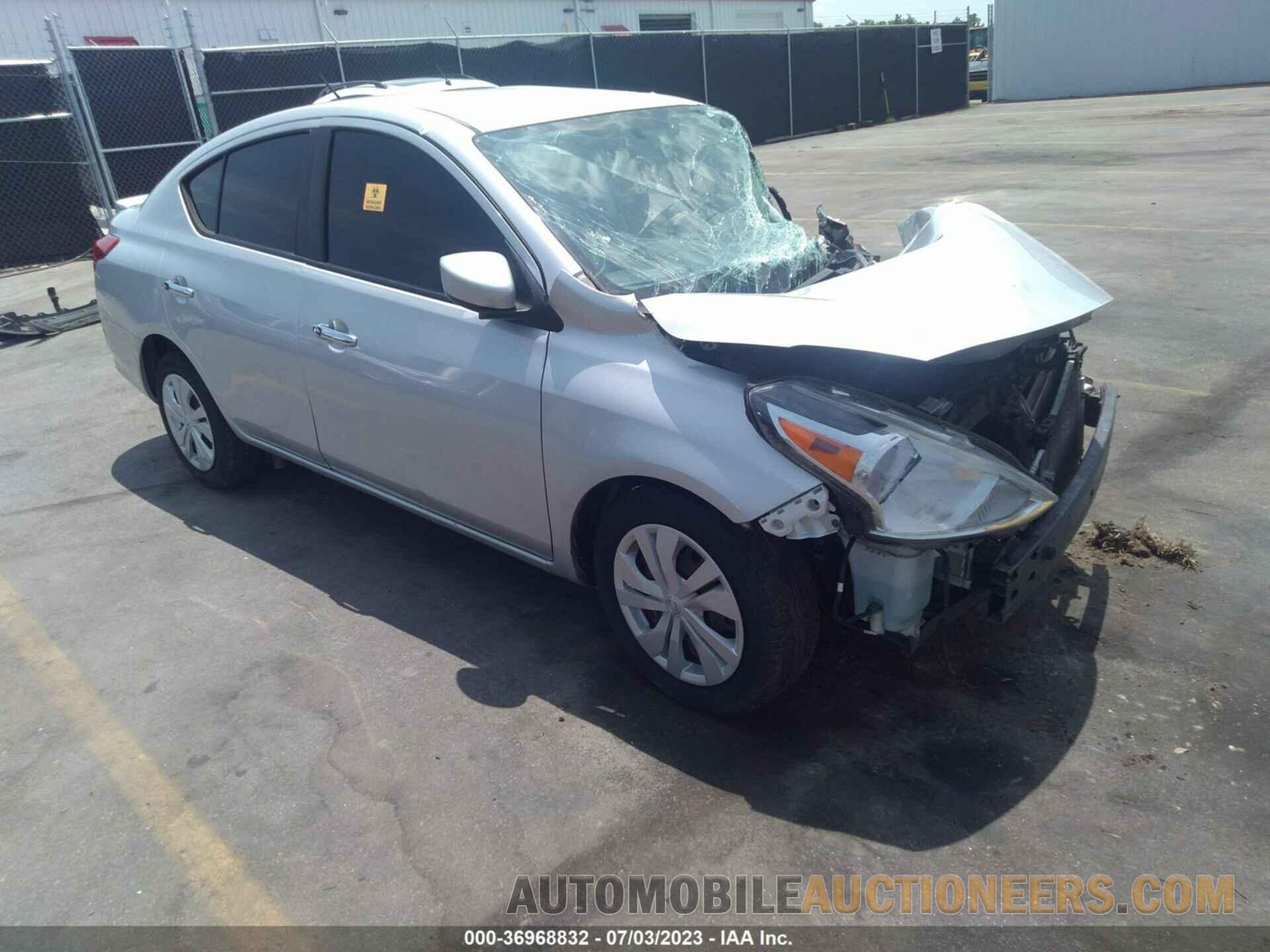 3N1CN7AP7JK417454 NISSAN VERSA SEDAN 2018