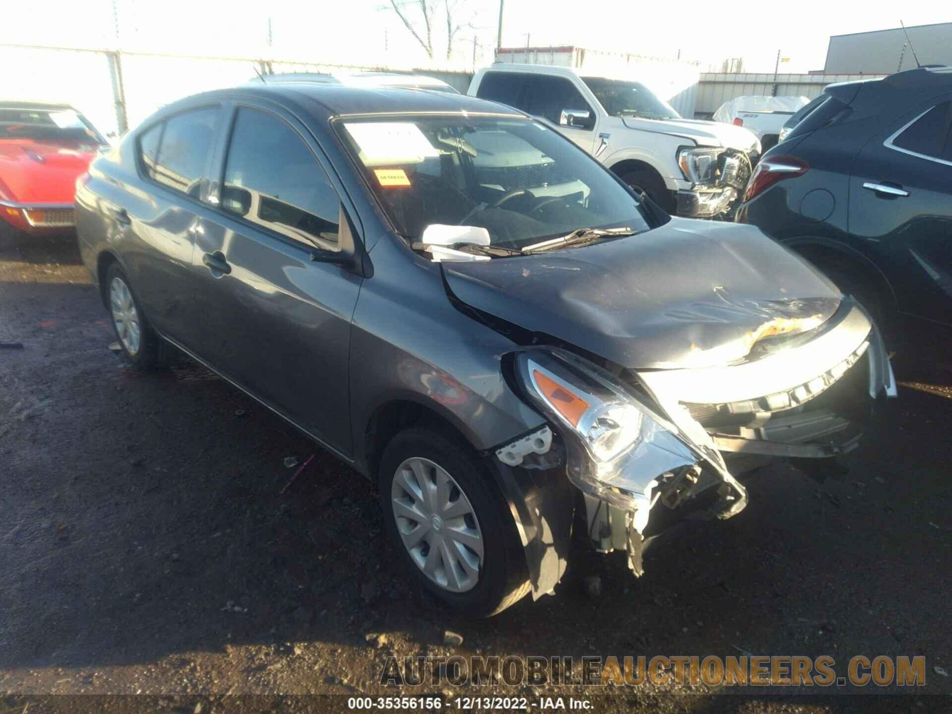 3N1CN7AP7JL801776 NISSAN VERSA SEDAN 2018