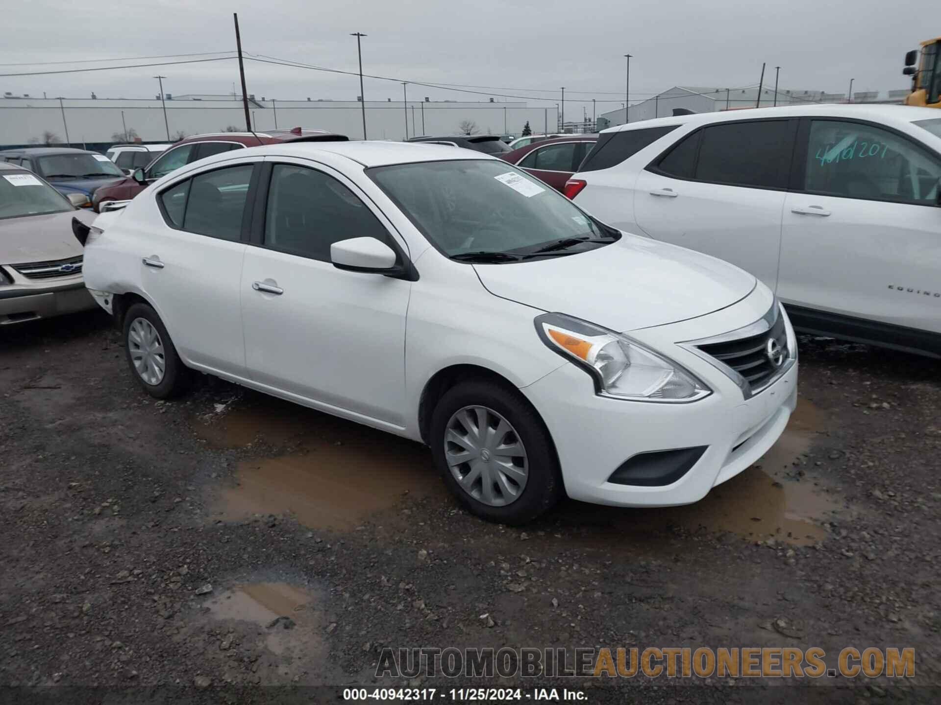 3N1CN7AP7JL811157 NISSAN VERSA 2018