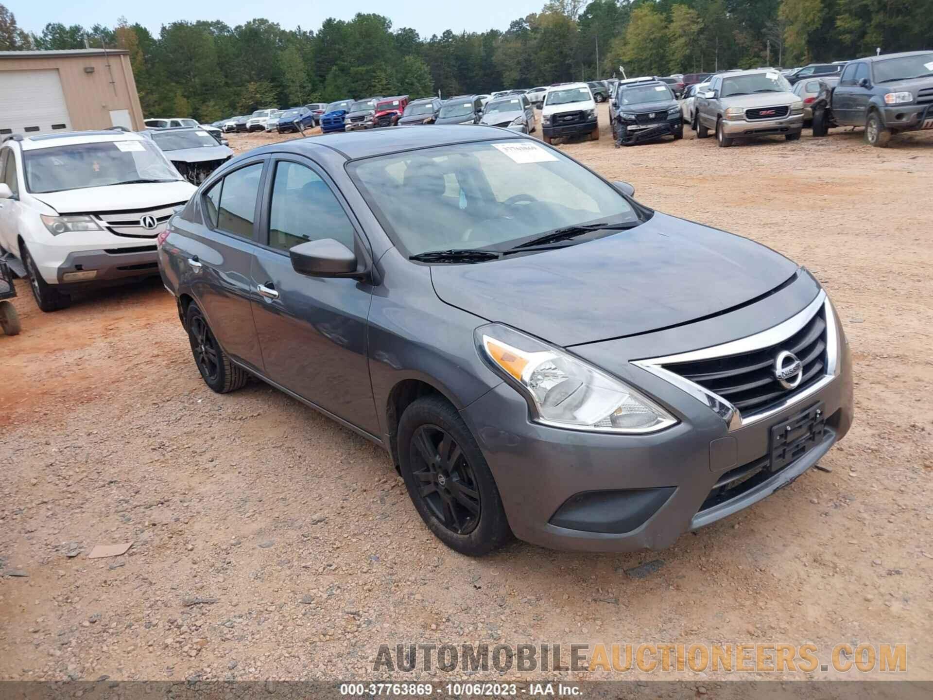 3N1CN7AP7JL826886 NISSAN VERSA 2018